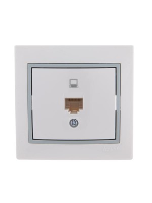 Розетка компьютерная 1-м СП Mira RJ45 бел./сер. LEZARD 701-0215-139 Розетка компьютерная 1-м СП Mira RJ45 бел./сер. LEZARD 701-0215-139