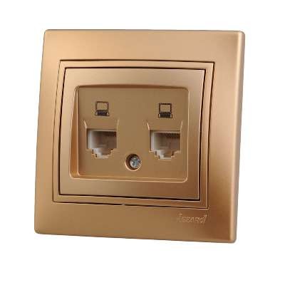 Розетка компьютерная 2-м СП Mira RJ45 зол. метал. LEZARD 701-1313-141 Розетка компьютерная 2-м СП Mira RJ45 зол. метал. LEZARD 701-1313-141