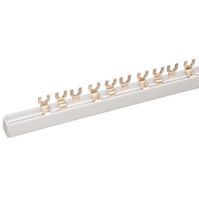 Шина соединительная FORK вилка 3п 100А (дл.1м) IEK YNS11-3-100 Шина соединительная FORK вилка 3п 100А (дл.1м) IEK YNS11-3-100